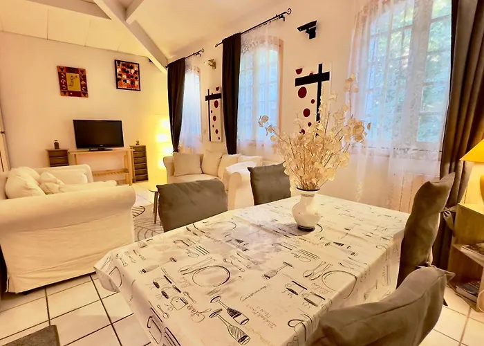 Le Grand Couvent Daire